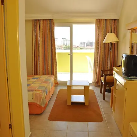 فندق Magnolia 4*