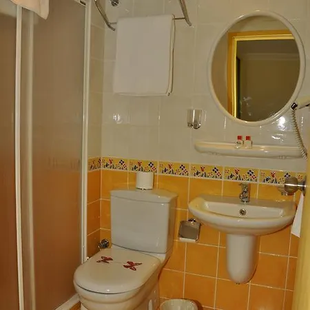 Hotel Magnolia 4*